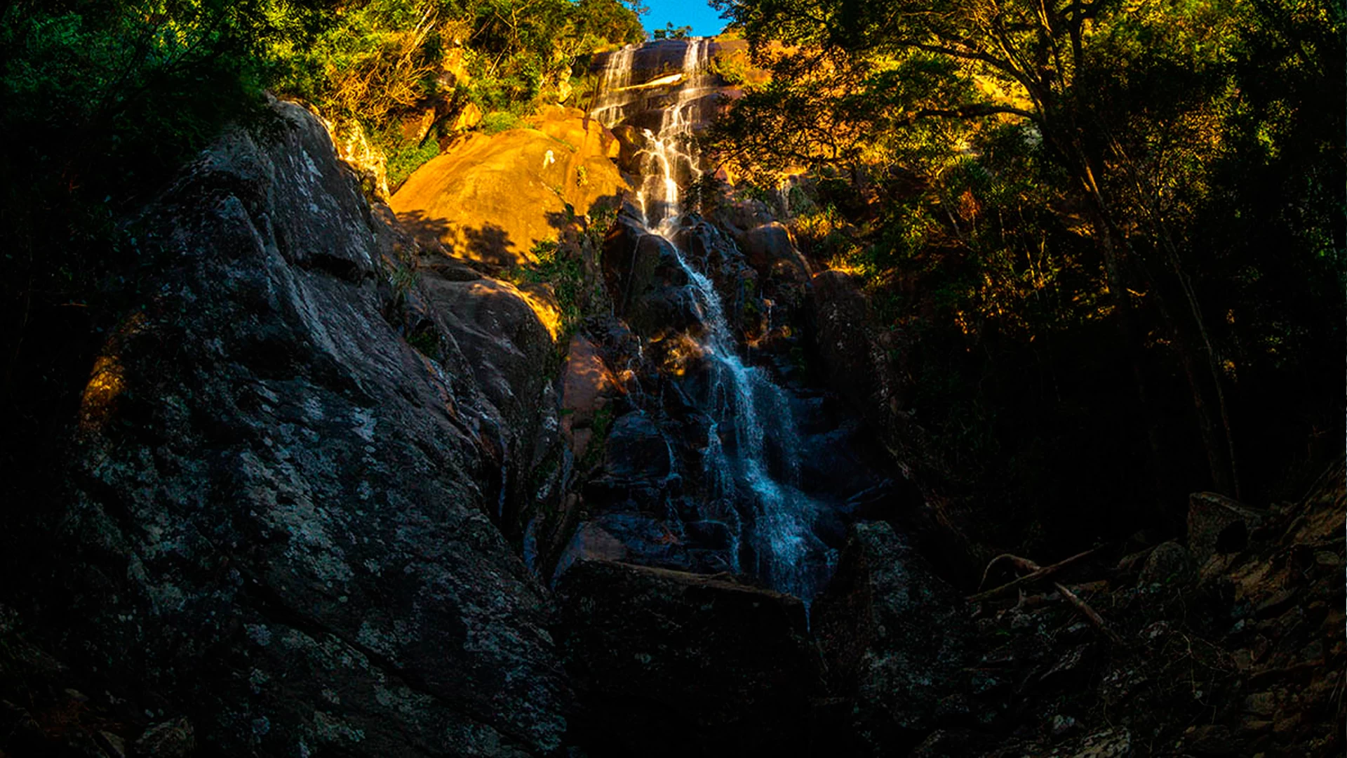 Tudoem Ilhabela